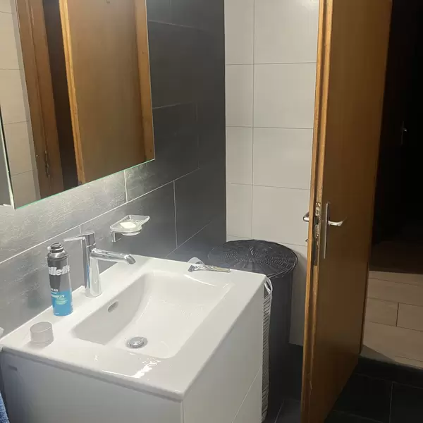 9.01.25 - 18h18 Image - 9.01.25.jpg